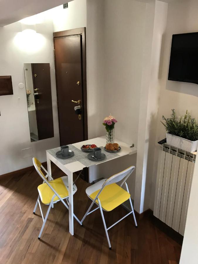 Apartmán Attico San Girolamo Řím Exteriér fotografie